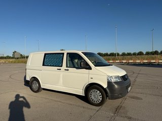Volkswagen Caravelle 2009