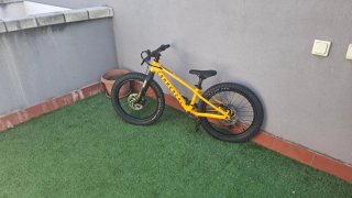 Bici Commencal Ramones 20 ohlins