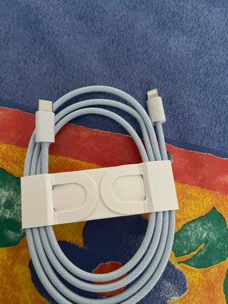 Teclado Apple, Ratón y Cable USB-C Lightning
