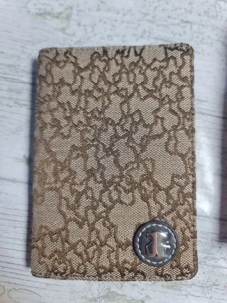 Portadocumentos Tous Billetera y Pasaporte
