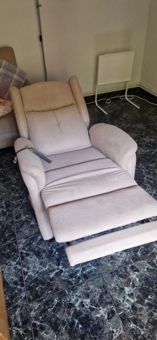 Sillón Eléctrico Reclinable Beige