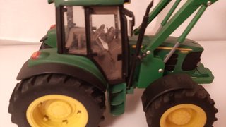 Tractor JOHN DEERE 6830S Juguete