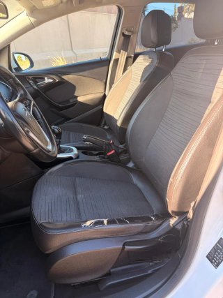 Opel Astra 2015