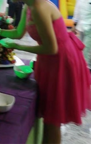 Vestido fiesta rosa fucsia con encaje