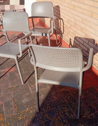 4 SILLAS APILABLES TERRAZA/JARDÍN