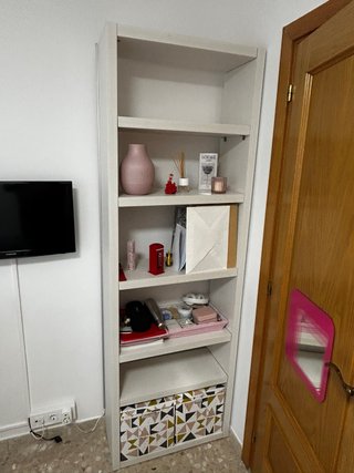 Habitación juvenil completa.
