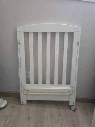 Cuna blanca convertible
