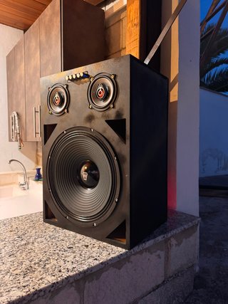 Altavoz construido de MDF 500W 15"