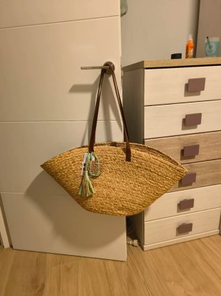 Bolso de rafia beige y verde