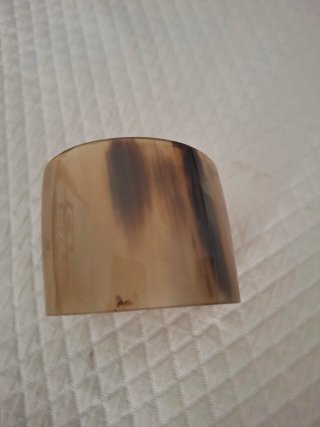 Pulsera asta (cuerno) beige y marrón