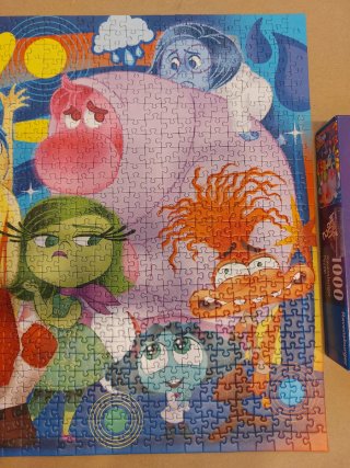 Puzzle Ravensburger 1000 piezas Inside Out 2