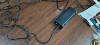 Xbox 360 4GB + Kinect