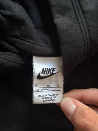 Chanadal Nike Negra y Dorado