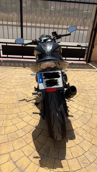 Kawasaki Z750 2011 Negra