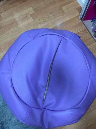 Puf pera polipiel morado