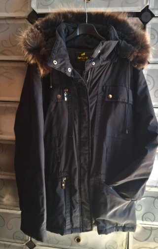 "Ofertón" ahora en verano Chaquetones Mujer