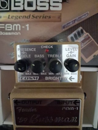 BOSS FBM-1 Fender Bassman Pedal Guitarra