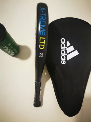 Pala Padel Adidas X-Treme LTD + Funda + Bolas
