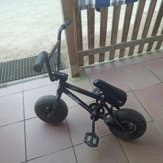 Mini BMX Negra