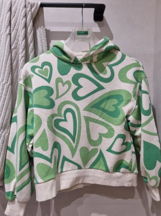 Sudadera Zara Corazones Verde Talla 11/12