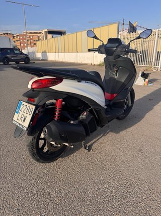 Piaggio Medley 125S