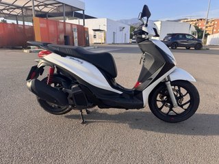 Piaggio Medley 125S