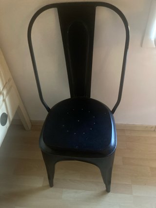 3 Sillas Metálicas Negras Tipo Tolix. 10€ cada una