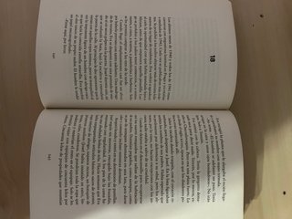 LIBRO: LA NIÑA DEL ANDÉN