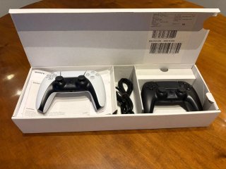 Playstation 5 con lector y 2 mandos
