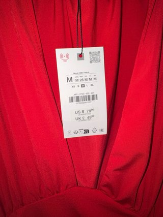 Vestido midi Zara rojo drapeado Talla M