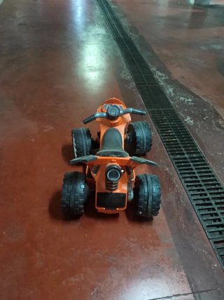 Quad a batería infantil naranja