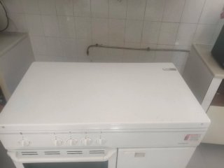 Horno de gas blanco