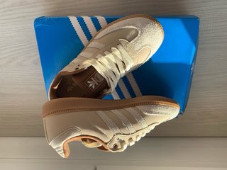 Adidas Gazelle Beige/Marrón