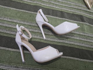 Sandalias tacón alto blancas T38
