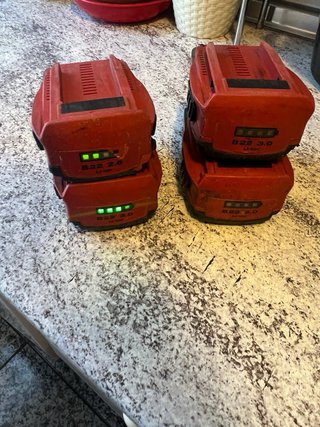 Baterías Hilti B22 3.0Ah y B22 2.6Ah ( leer bien )