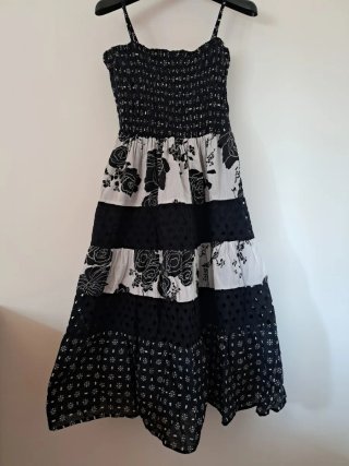 Vestido Fórmula Joven Negro y Blanco