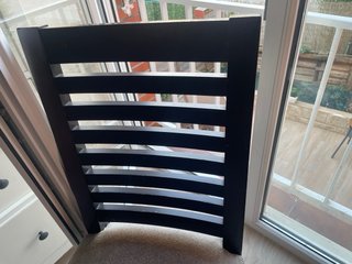 Sillas de comedor madera y tela.