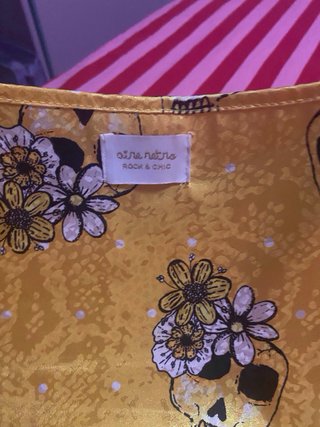 Vestido lencero amarillo calaveras flores