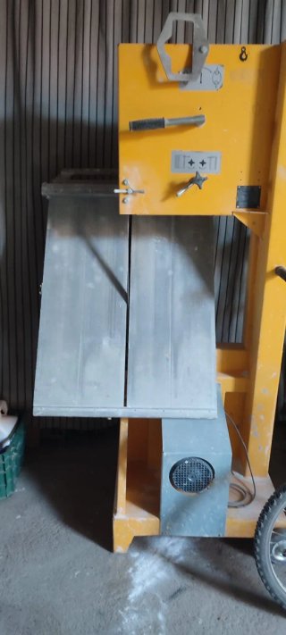 Cortadora Ytong para ladrillo
