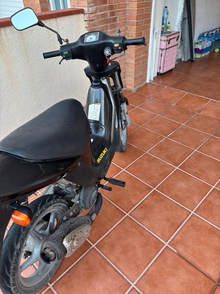 Suzuki 49cc Scooter - ITV Ene 2028
