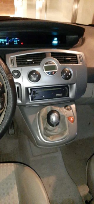 RENAULT GRAND SCENIC Y RENAULT SCENIC GASOLINA