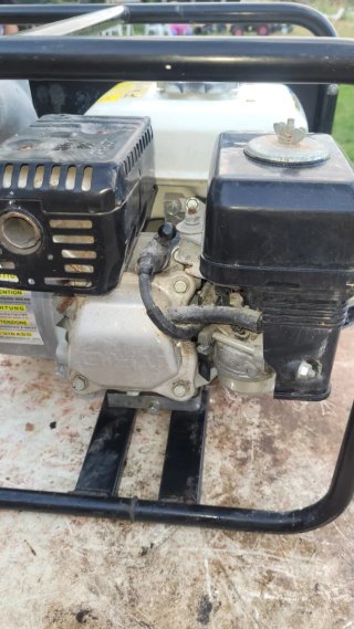 Motobomba Honda GX 120 4.0 HP en perfecto estado