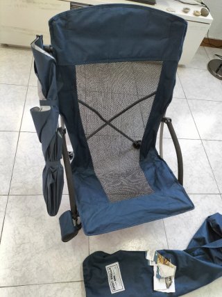 Silla Plegable Azul y Negra