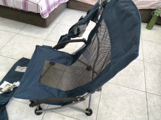 Silla Plegable Azul y Negra