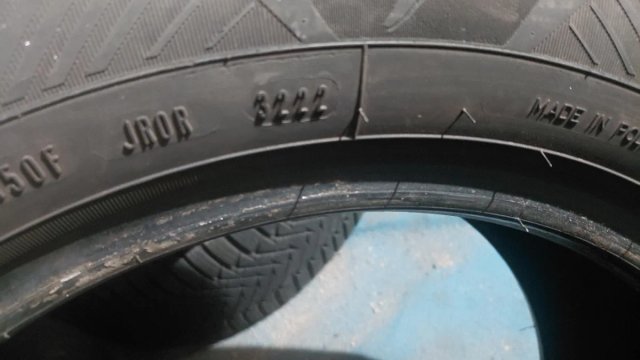 Neumático 205/55/16