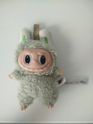 Muñeco Labubu