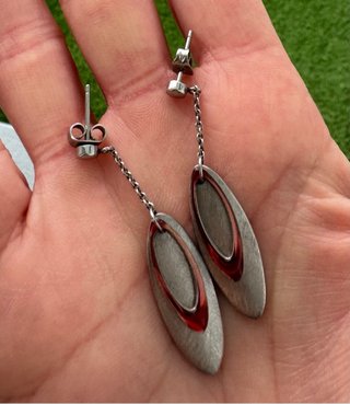 Pendientes largos plata y rojo