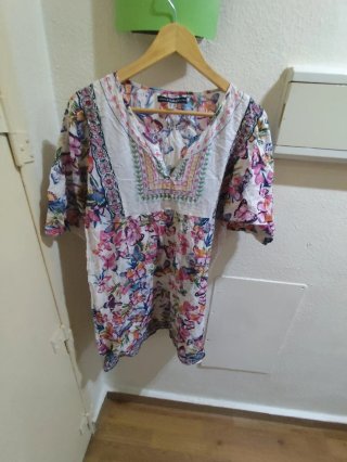 Tres vestidos cortos