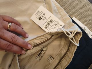 Pantalones cortos hombre azul y blanco