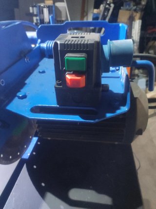 Mesa corte piedra disco agua